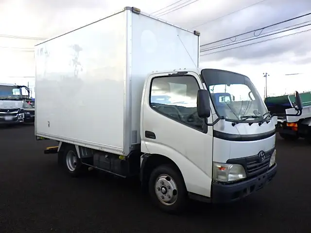トヨタ トヨエース 小型 冷凍冷蔵 保冷 床ステンの中古トラック画像2