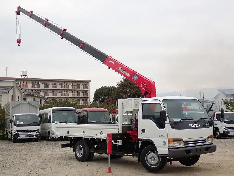 いすゞ エルフ 小型 クレーン付 6段 ラジコンの中古トラック画像4