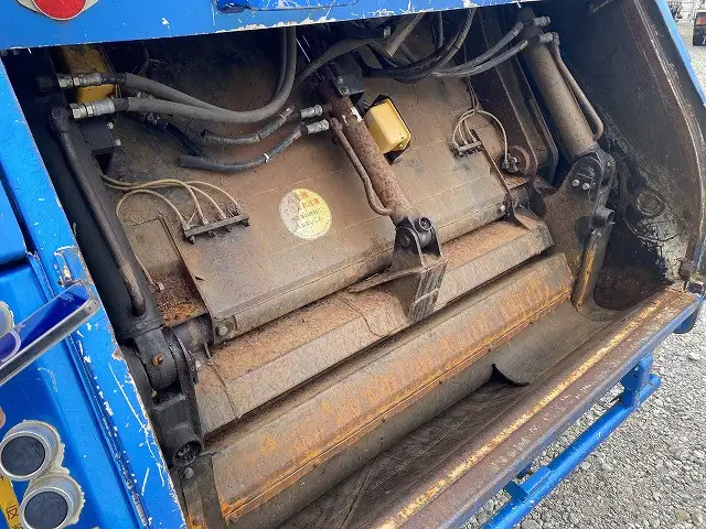 日野 デュトロ 小型 パッカー車 プレス式 KK-XZU302Xの中古トラック画像4