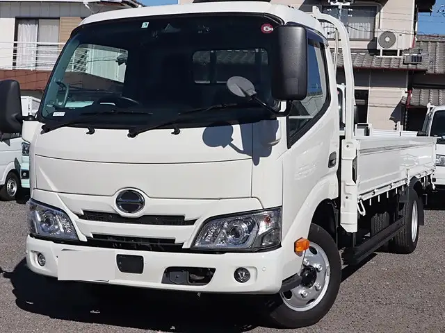 日野 デュトロ 小型 平ボディ 2RG-XZU655M R4 の中古トラック【車両No.176710】