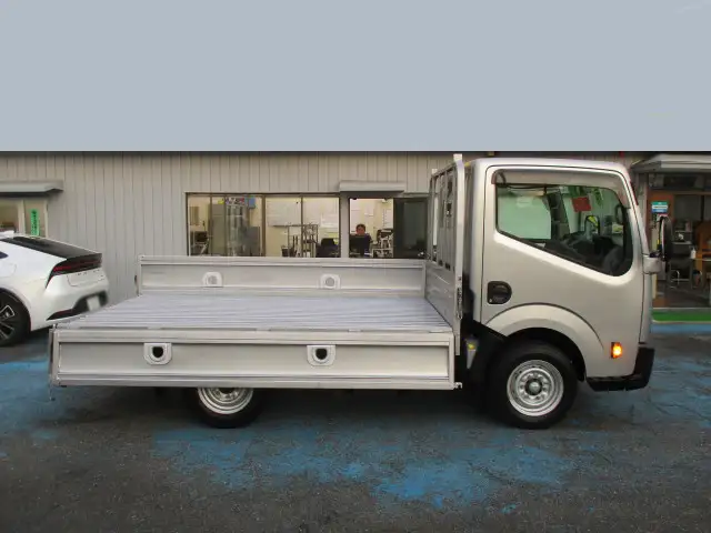 日産 アトラス 小型 平ボディ CBF-SQ1F24 H31/R1の中古トラック画像6