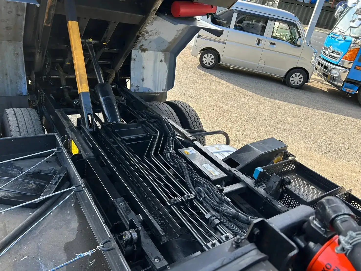 日野 デュトロ 小型 パッカー車 巻き込み式 回転ダンプ式の中古トラック画像15