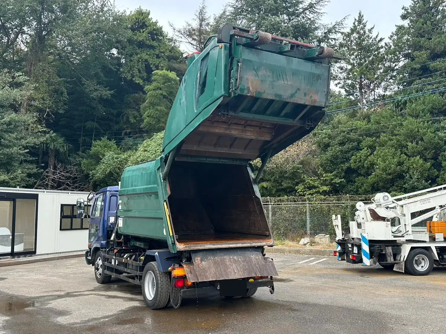 日産UD コンドル 中型/増トン アームロール コンテナ付き ツインホイストの中古トラック画像5