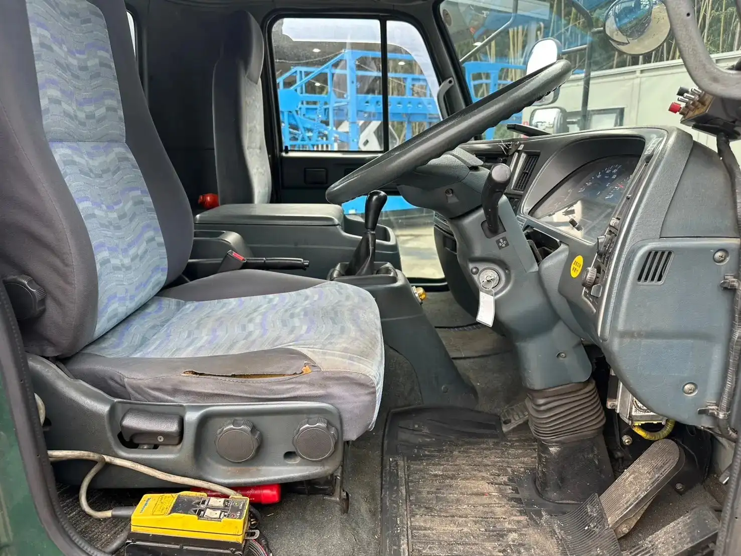 日産UD コンドル 中型/増トン アームロール コンテナ付き ツインホイストの中古トラック画像11