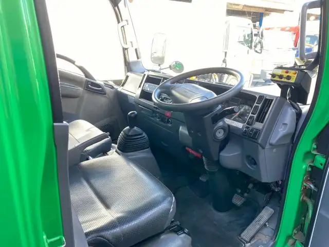 いすゞ エルフ 小型 パッカー車 プレス式 回転ダンプ式の中古トラック画像12