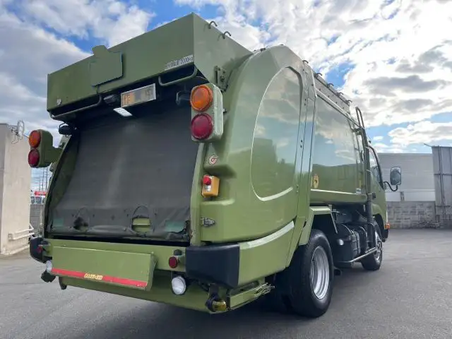 日野 デュトロ 小型 パッカー車 巻き込み式 回転ダンプ式の中古トラック画像3