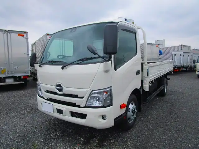 日野 デュトロ 小型 平ボディ 2KG-XZU710M R6 の中古トラック【車両No.177222】
