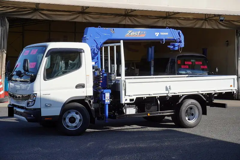 三菱 キャンター 小型 クレーン付 4段 ラジコン｜画像1