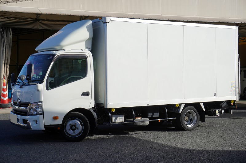 トヨタ ダイナ 小型 アルミバン ワイドロング TPG-XZU710