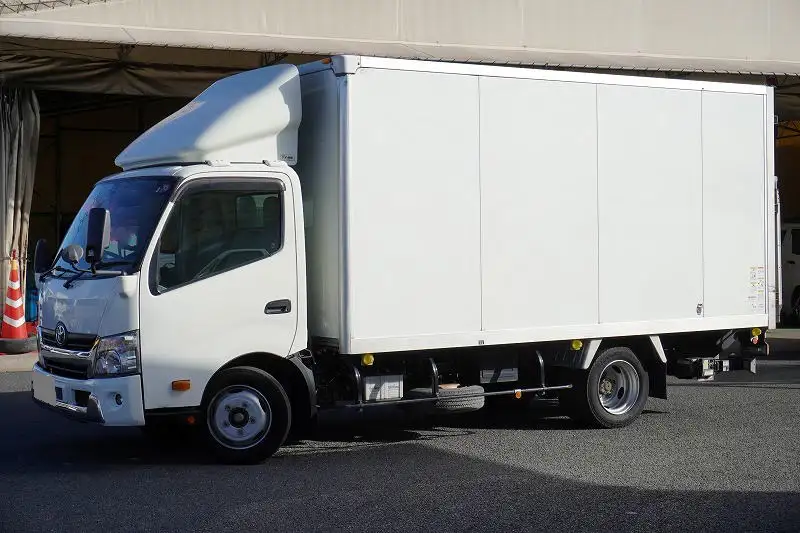 トヨタ ダイナ 小型 アルミバン パワーゲート TPG-XZU710の中古トラック画像1
