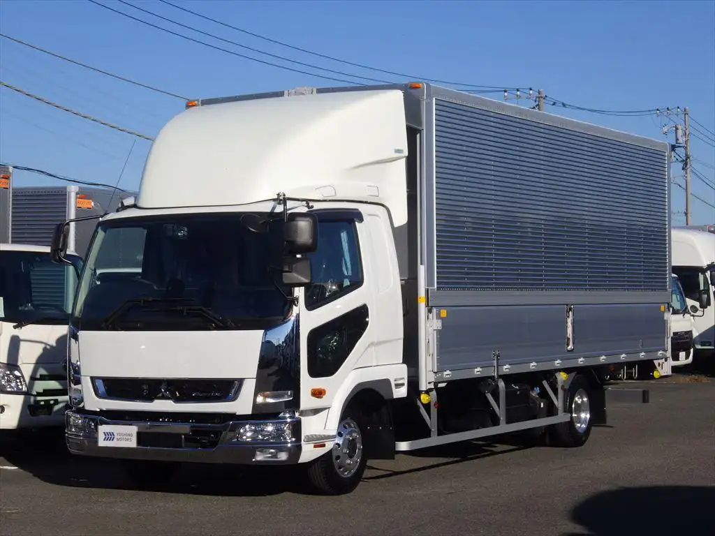 三菱 ファイター 中型/増トン ウイング エアサス ベッドの中古トラック画像1