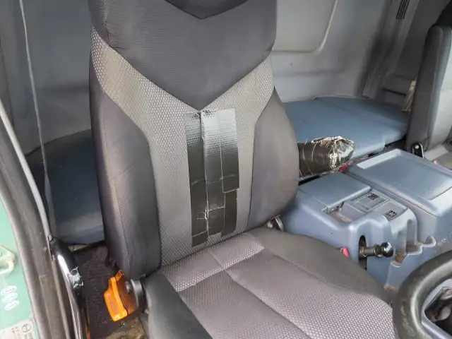 日野 プロフィア 大型 タンク車 バルク ADG-FR1EXYGの中古トラック画像14
