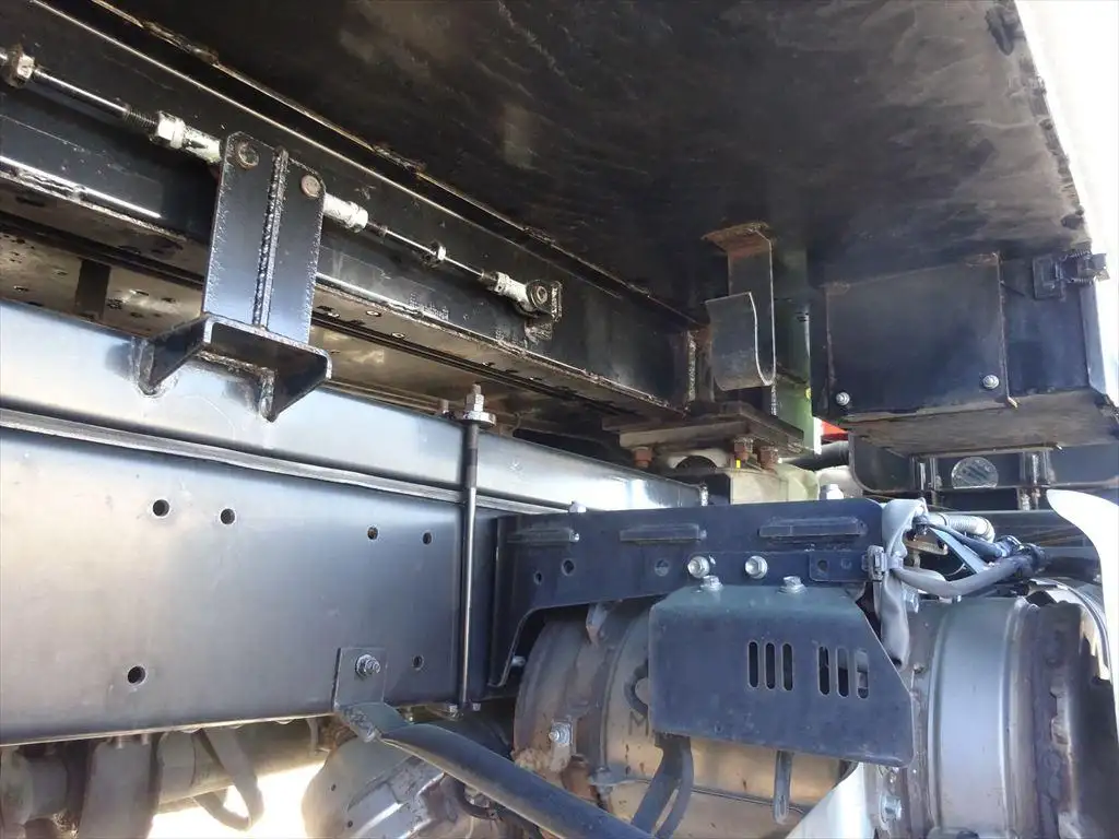 日野 デュトロ 小型 パッカー車 プレス式 2KG-XZU710Mの中古トラック画像18