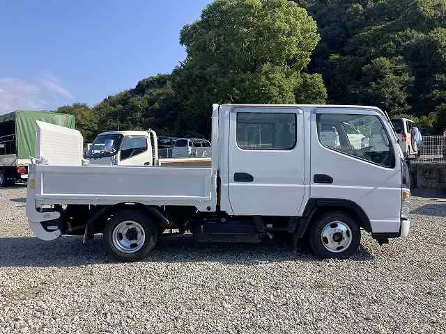 三菱 キャンター 小型 平ボディ Wキャブ パワーゲートの中古トラック画像2