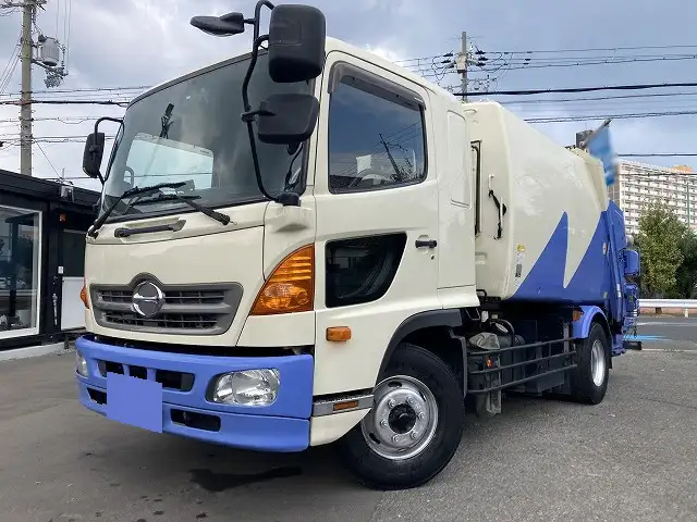 日野 レンジャー 中型/増トン パッカー車 プレス式 ベッド｜画像1