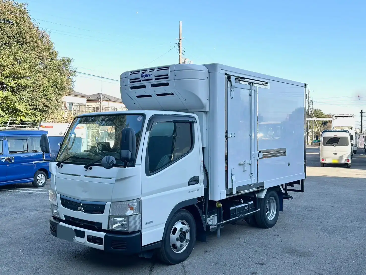 三菱 キャンター 小型 冷凍冷蔵 低温 2室 の中古トラック【車両No.177482】
