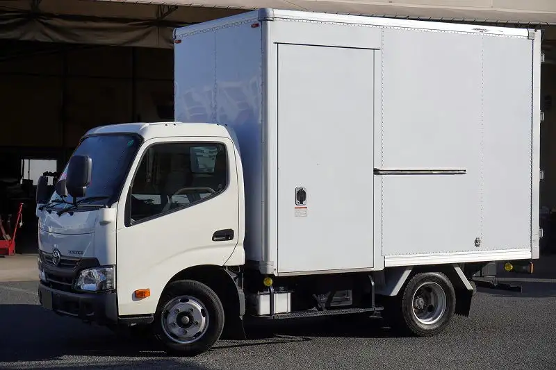 トヨタ トヨエース 小型 アルミバン サイドドア TKG-XZC605 の中古トラック【車両No.177671】