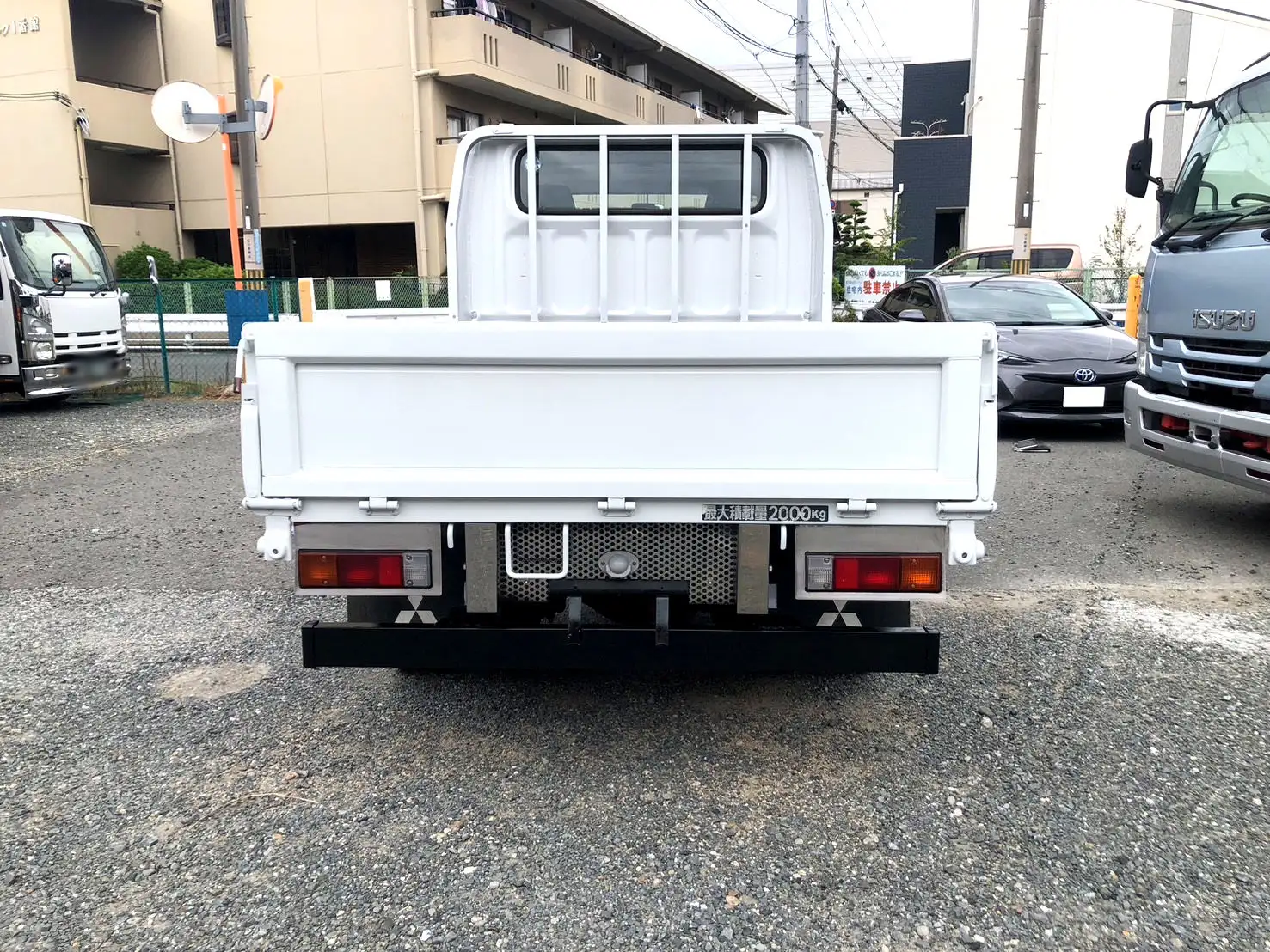 三菱 キャンター 小型 平ボディ Wキャブ PDG-FE70Bの中古トラック画像5