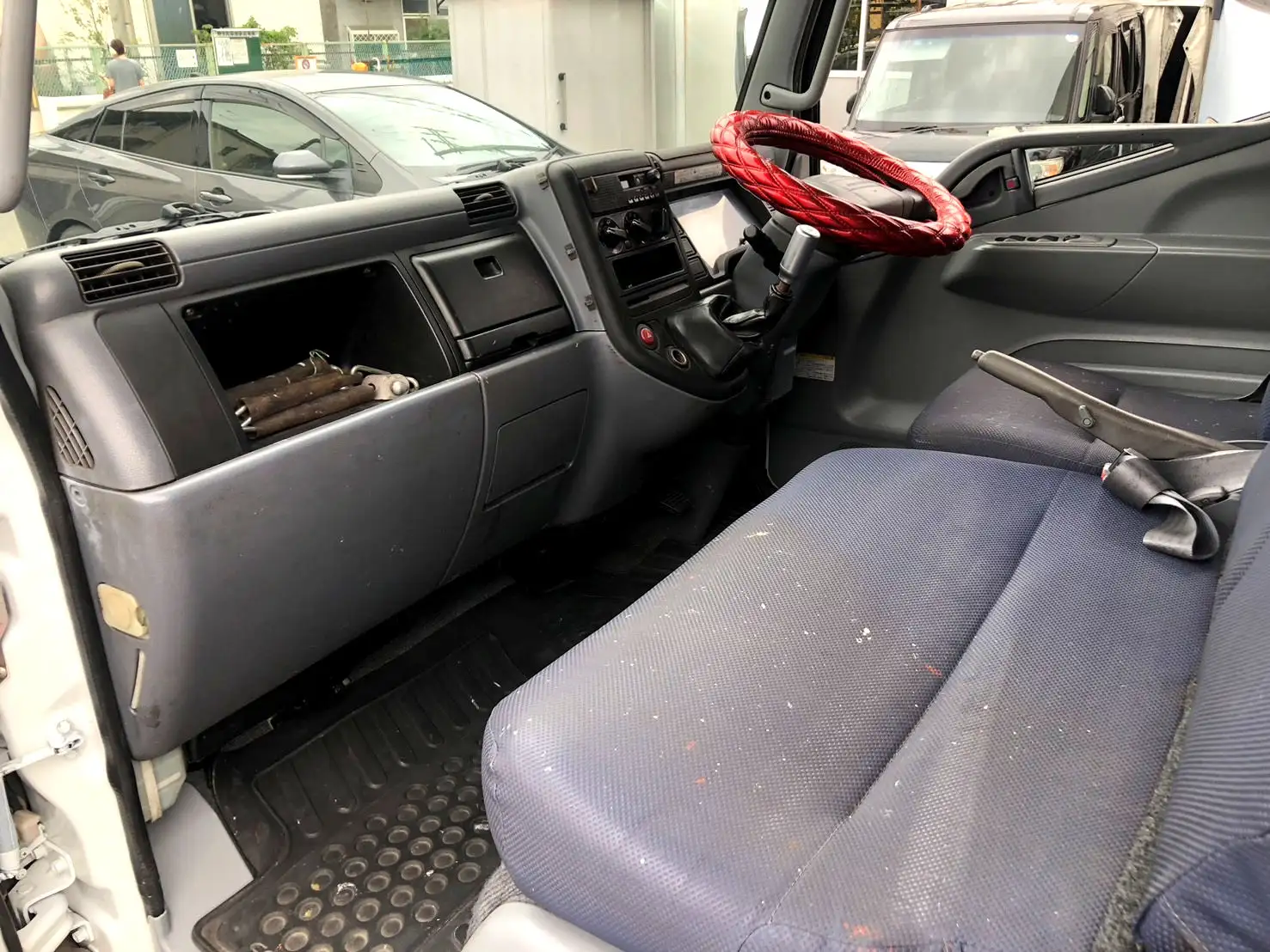 三菱 キャンター 小型 平ボディ Wキャブ PDG-FE70Bの中古トラック画像10