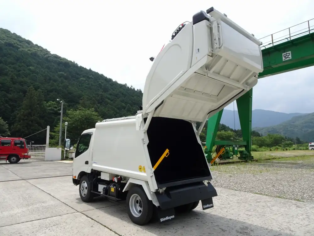 日野 デュトロ 小型 パッカー車 プレス式 2KG-XZU605Xの中古トラック画像4