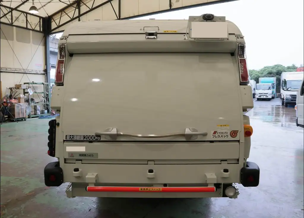 三菱 キャンター 小型 パッカー車 プレス式 2RG-FEAV0の中古トラック画像4