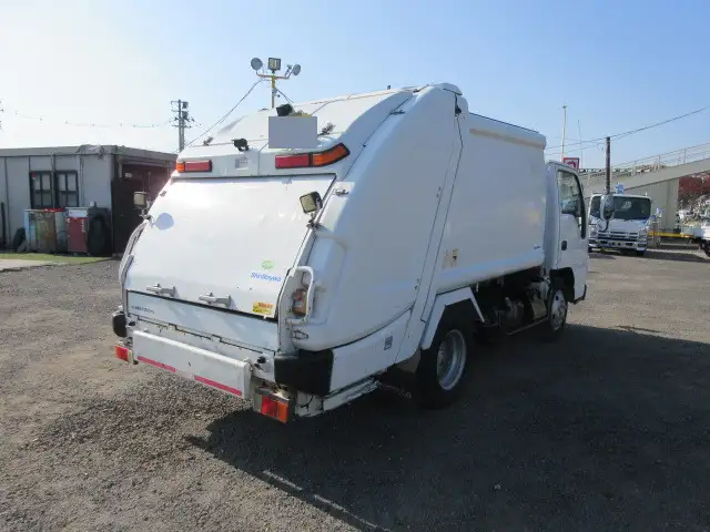 いすゞ エルフ 小型 パッカー車 プレス式 BKG-NKR85ANの中古トラック画像3
