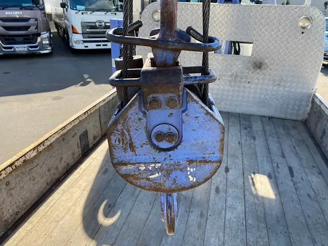 いすゞ エルフ 小型 車両重機運搬 4段クレーン ラジコンの中古トラック画像10