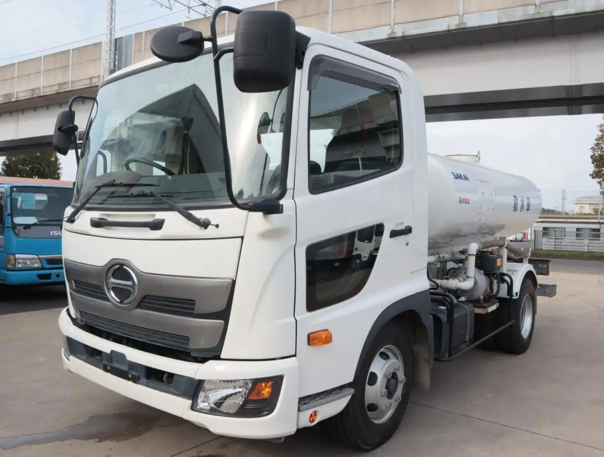 日野 レンジャー 中型/増トン タンク車 散水車 2KG-FC2ABAの中古トラック画像1