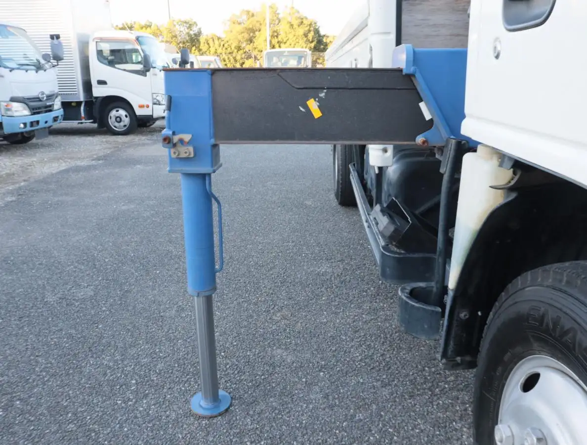 いすゞ エルフ 小型 クレーン付 4段 ラジコンの中古トラック画像12