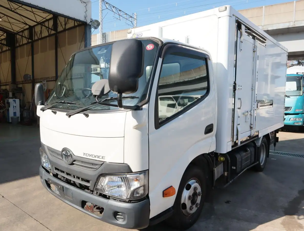 トヨタ トヨエース 小型 冷凍冷蔵 低温 床ステンの中古トラック画像1