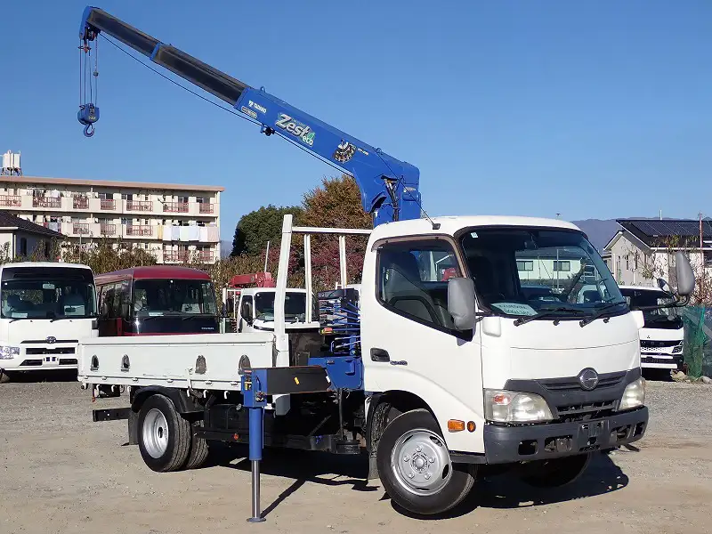 日野 デュトロ 小型 クレーン付 3段 ラジコンの中古トラック画像2