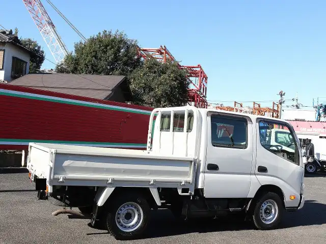 トヨタ トヨエース 小型 平ボディ Wキャブ LDF-KDY281の中古トラック画像3