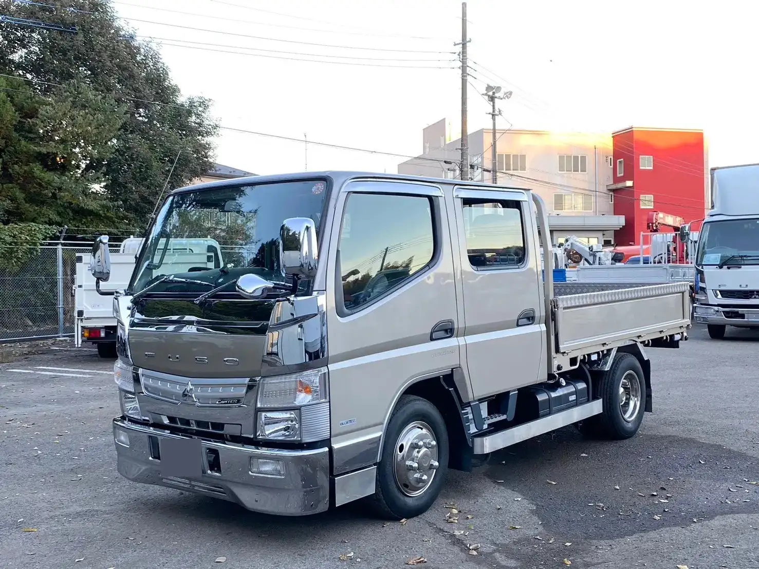 三菱 キャンター 小型 平ボディ Wキャブ TPG-FGA20の中古トラック画像1