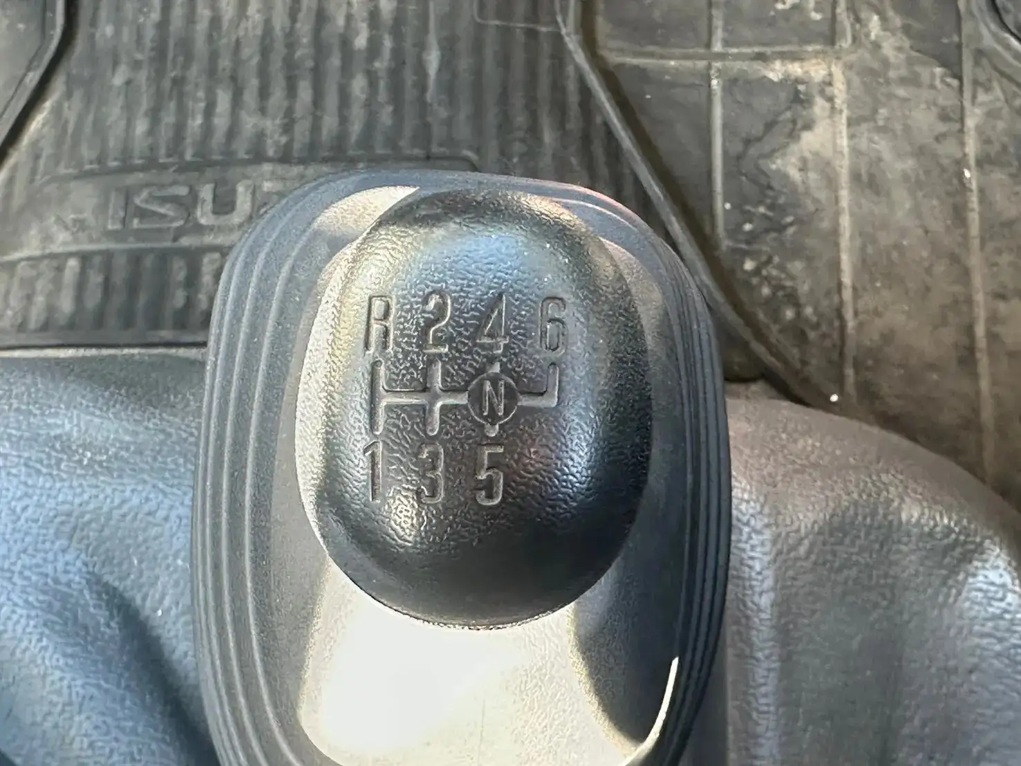 いすゞ エルフ 小型 クレーン付 3段 ラジコンの中古トラック画像16
