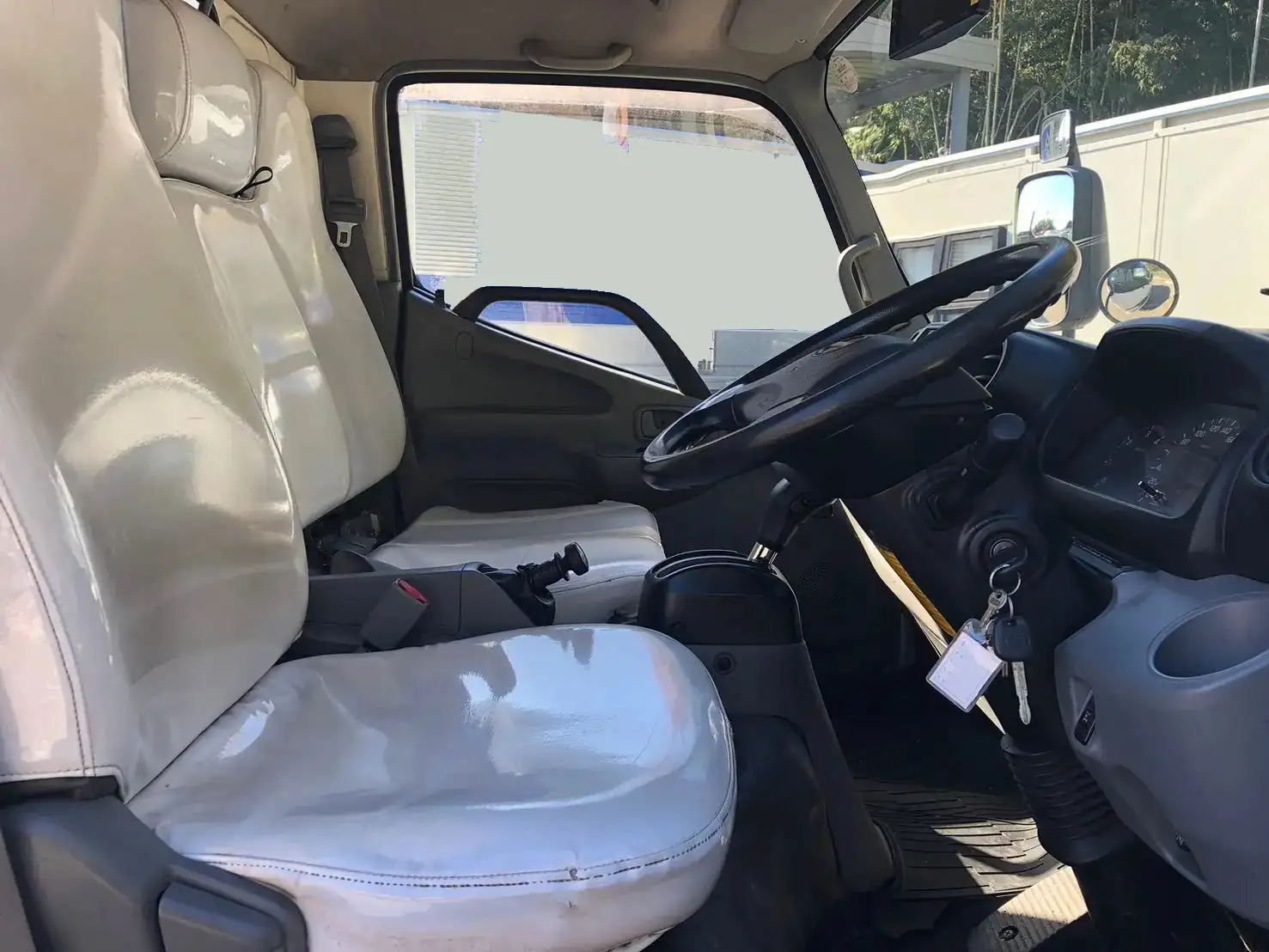 日野 デュトロ 小型 パッカー車 巻き込み式 回転ダンプ式の中古トラック画像12