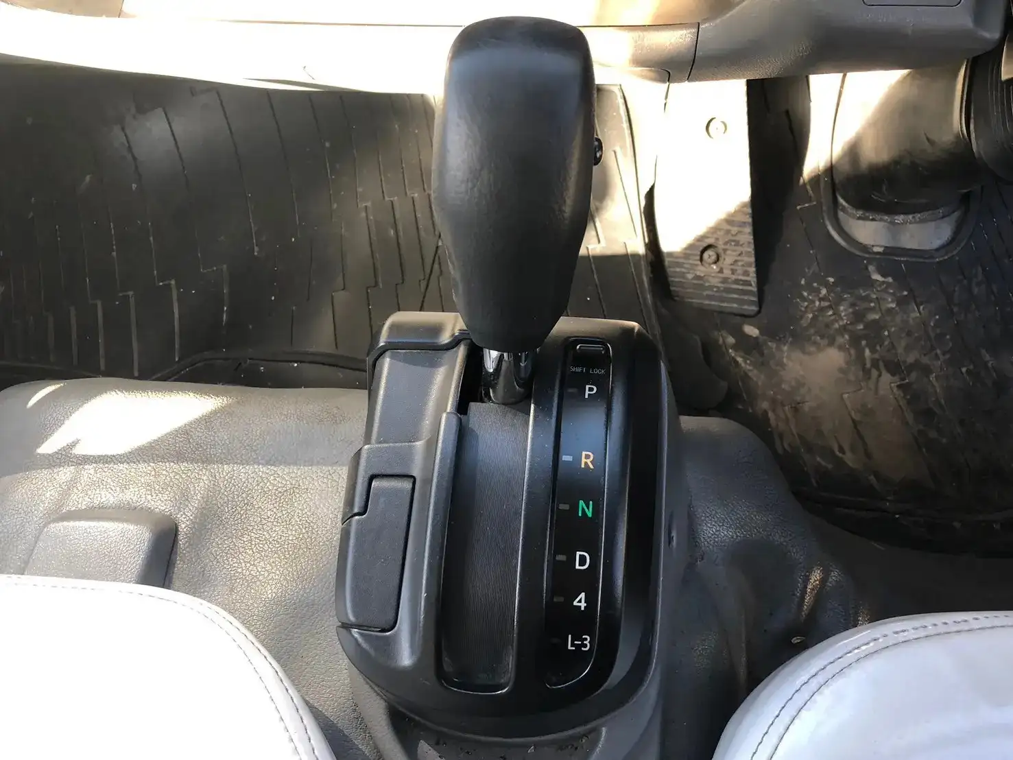日野 デュトロ 小型 パッカー車 巻き込み式 回転ダンプ式の中古トラック画像15