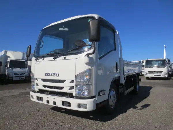 いすゞ エルフ 小型 平ボディ 床鉄板 2RG-NMR88Rの中古トラック画像1