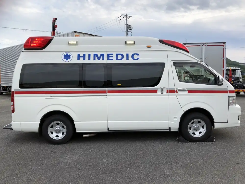 トヨタ ハイエース 小型 特殊車両 CBF-TRH226S H26の中古トラック画像4