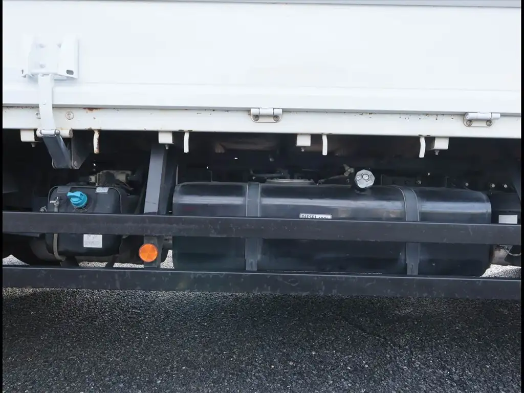 三菱 キャンター 小型 平ボディ 2RG-FEA20 H31/R1の中古トラック画像16