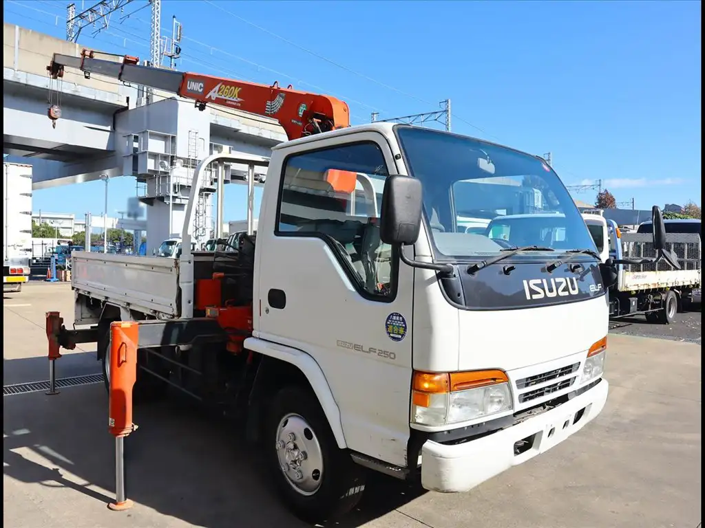 いすゞ エルフ 小型 クレーン付 4段 ラジコンの中古トラック画像2
