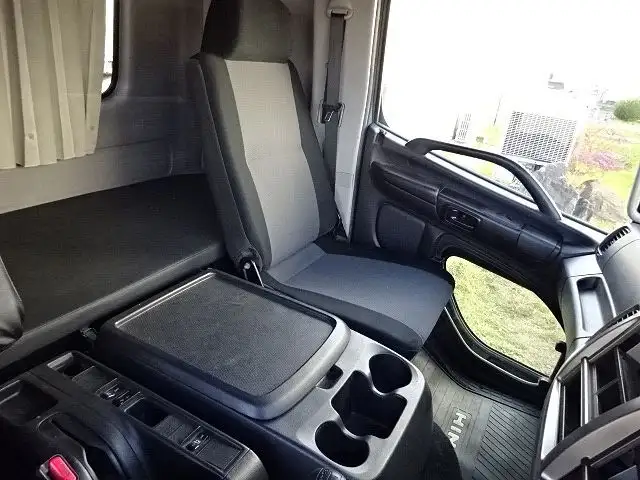 日野 レンジャー 中型/増トン クレーン付 ヒアブ ベッドの中古トラック画像11