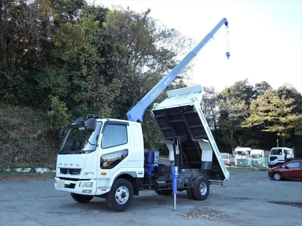 三菱 ファイター 中型/増トン クレーン付 4段 ラジコン｜画像1