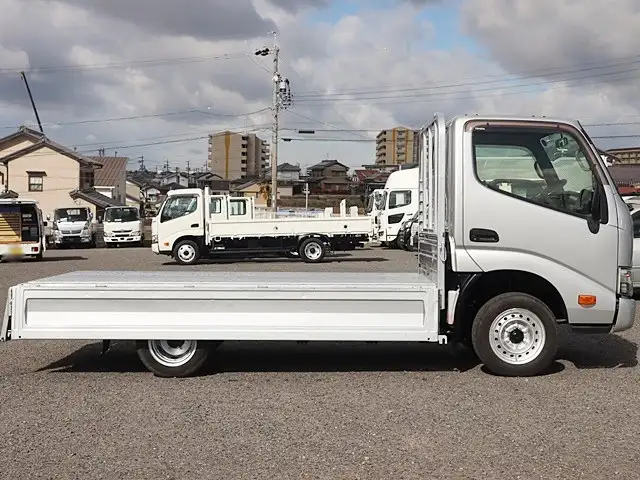 トヨタ ダイナ 小型 平ボディ ABF-TRY230 H29の中古トラック画像8