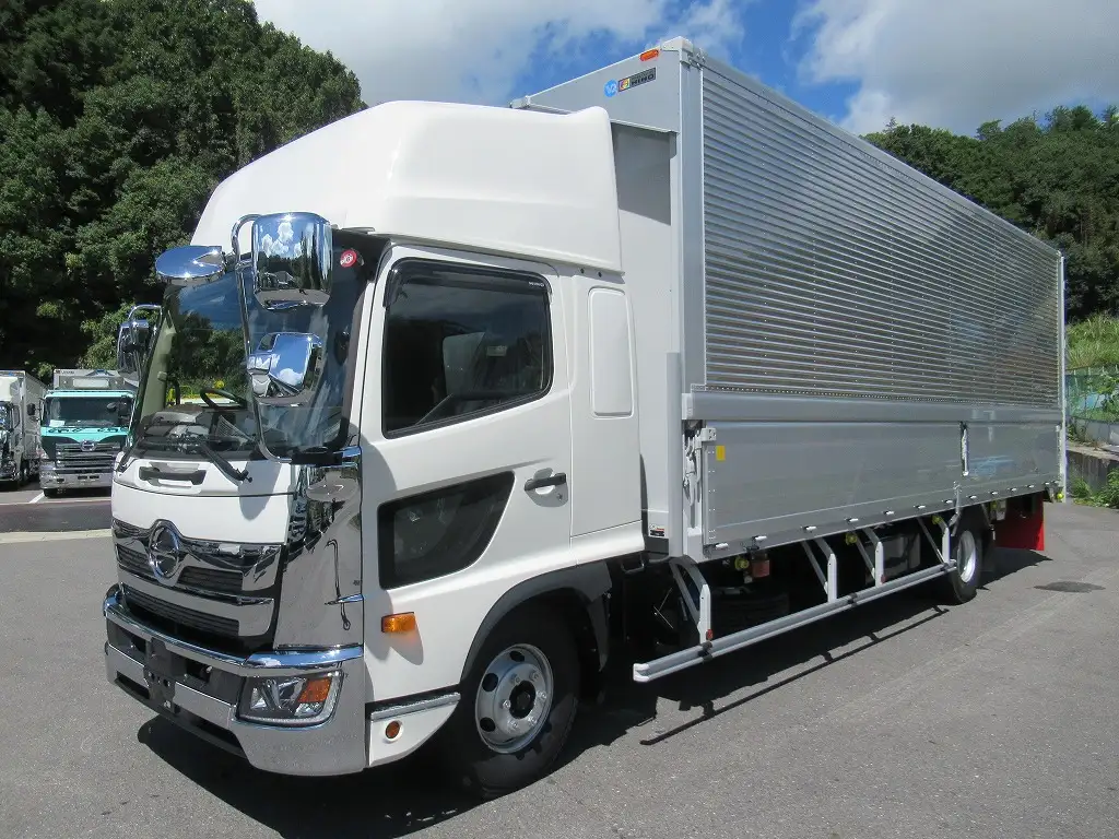 日野 レンジャー 中型/増トン ウイング エアサス ベッド の中古トラック【車両No.178257】