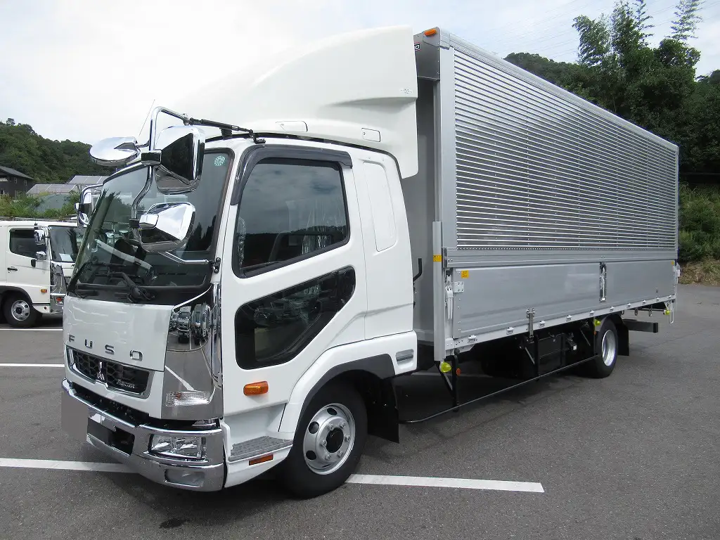 三菱 ファイター 中型/増トン ウイング エアサス ベッドの中古トラック画像1
