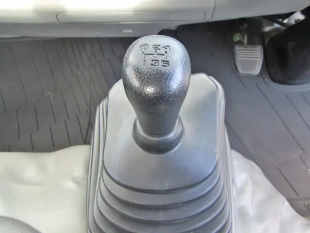 日野 デュトロ 小型 平ボディ TKG-XZC675 H28の中古トラック画像13