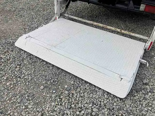 日野 デュトロ 小型 平ボディ Wキャブ パワーゲートの中古トラック画像6