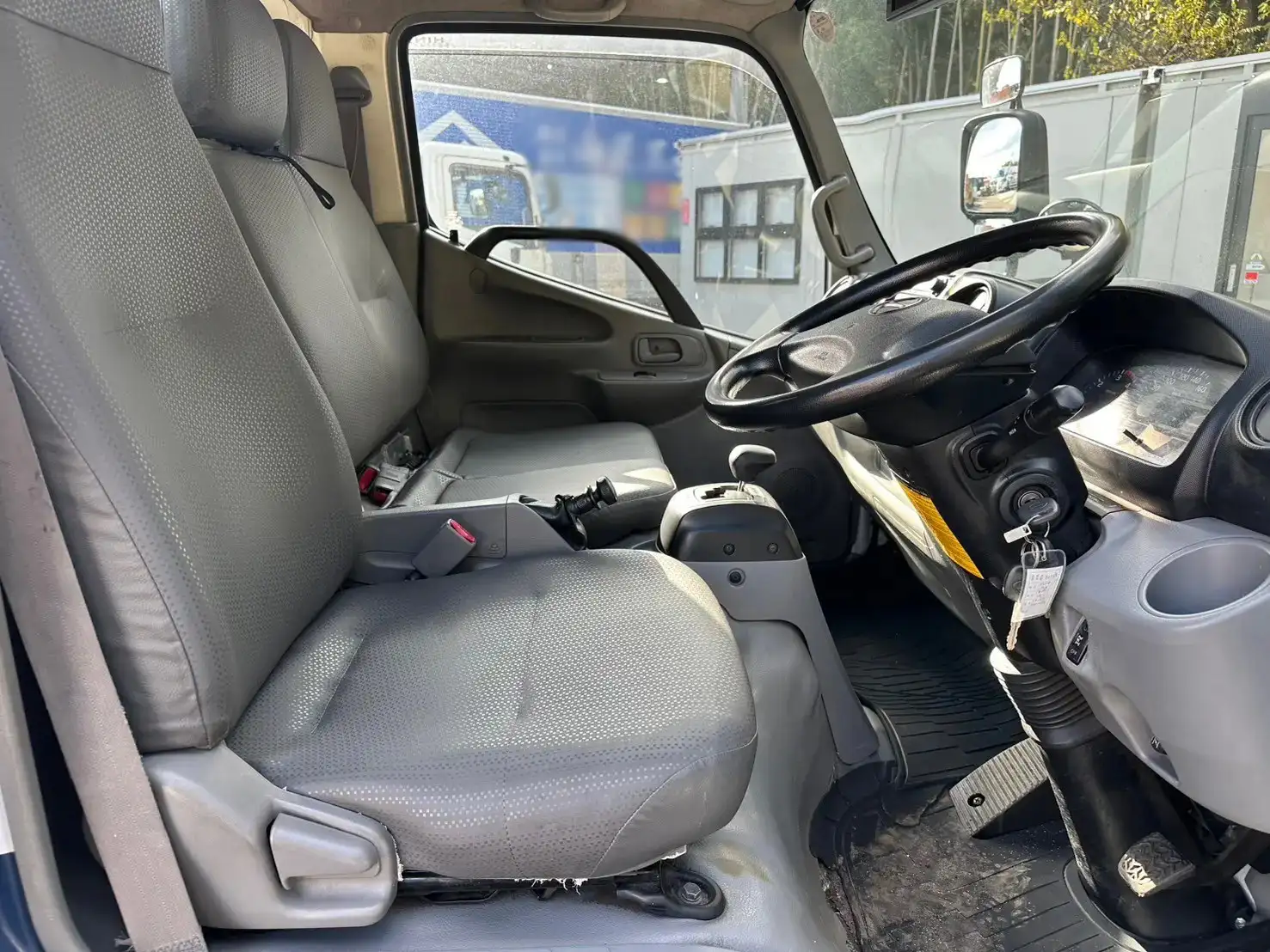 日野 デュトロ 小型 パッカー車 巻き込み式 回転ダンプ式の中古トラック画像11