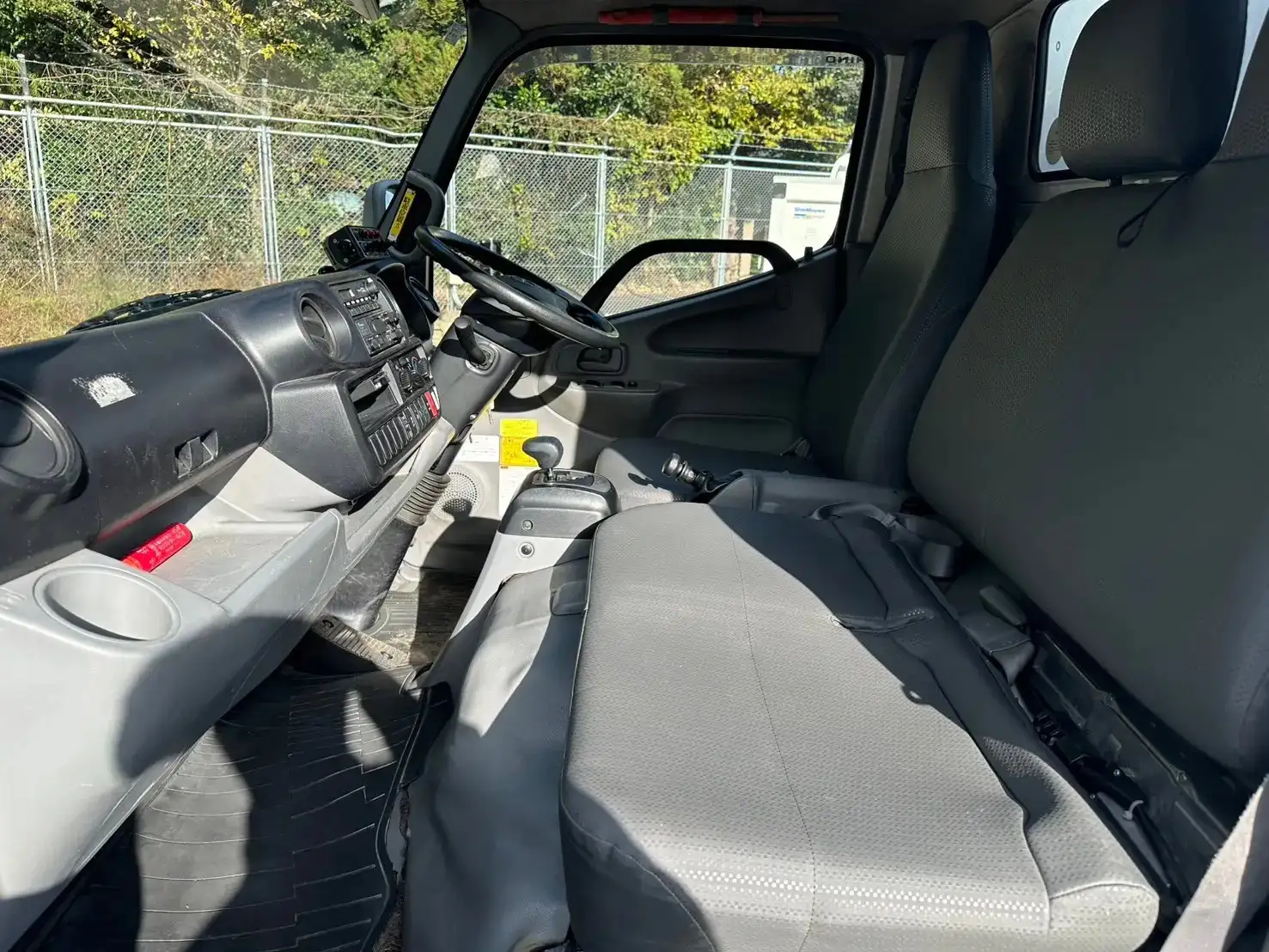 日野 デュトロ 小型 パッカー車 巻き込み式 回転ダンプ式の中古トラック画像12
