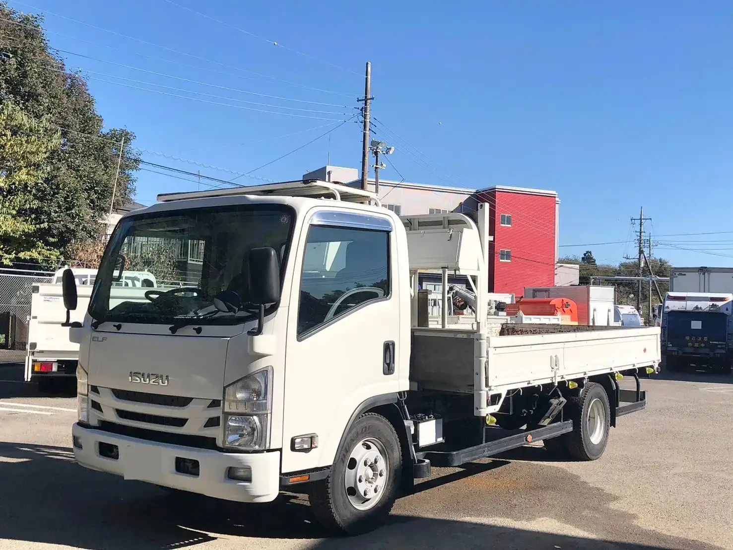 いすゞ エルフ 小型 平ボディ 床鉄板 2RG-NPR88YN の中古トラック【車両No.178373】